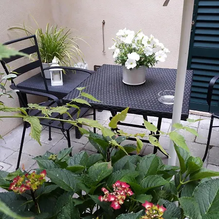 Apartment La Corte Antica *